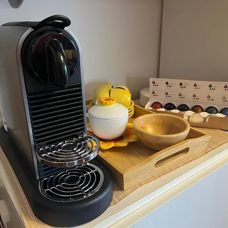 Апартаменты Eashome Eur Mostacciano Bilocale Adiacente Ifo